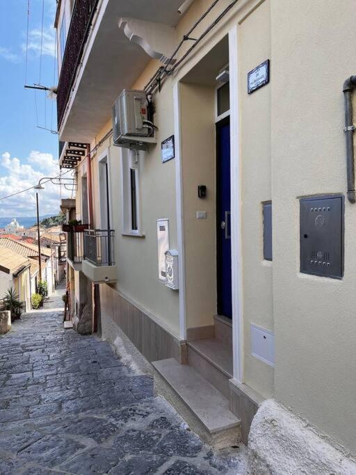 Апартаменты Casa 'Da Annunziata' Few Steps From The Sea Пиццо Экстерьер фото